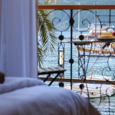 Seafront Rooms Koluna コミジャ エクステリア 写真